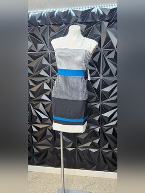 Sandra Darren Patterned Sheath Dress